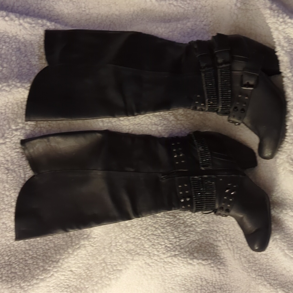 Black Not Rated size 7.5 knee high boots